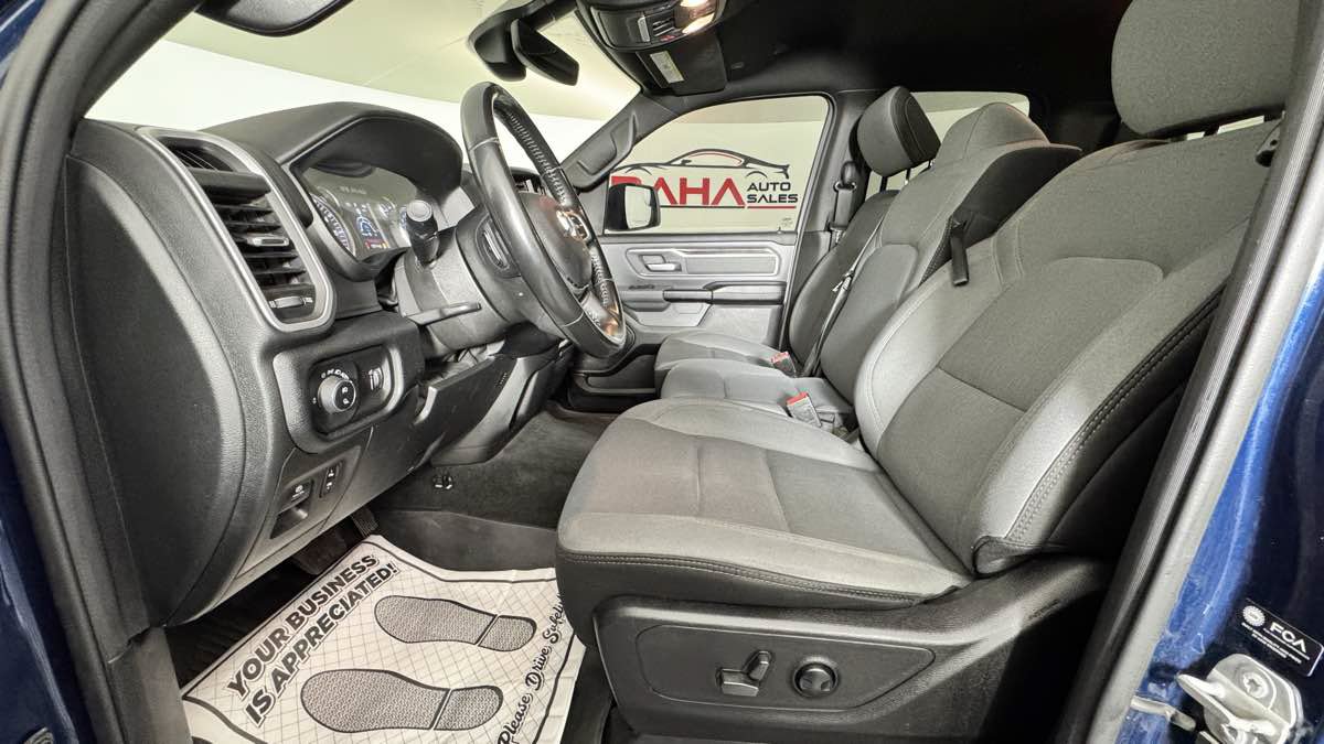 Used 2022 RAM 1500 Big Horn AWD/4WD image 15