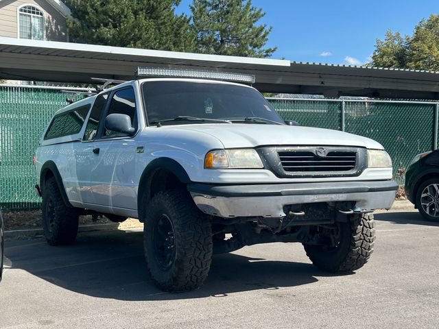 Used 2000 MAZDA B-Series Pickup SE image 1
