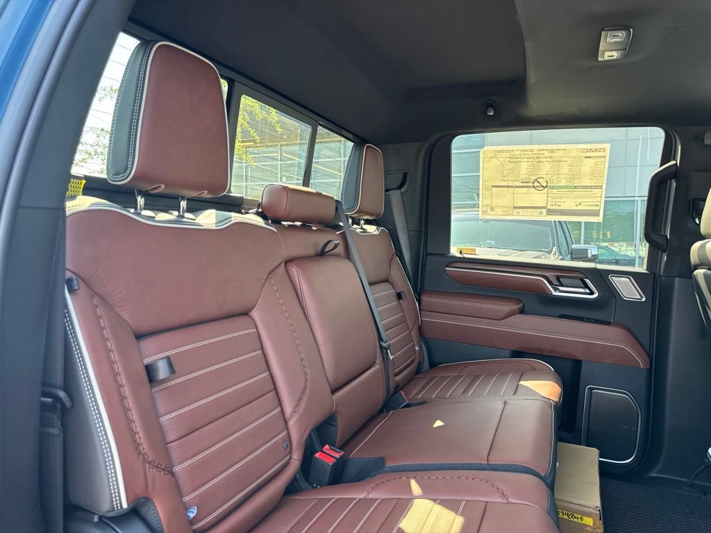 New 2026 GMC Sierra 3500 Denali Ultimate AWD/4WD image 30