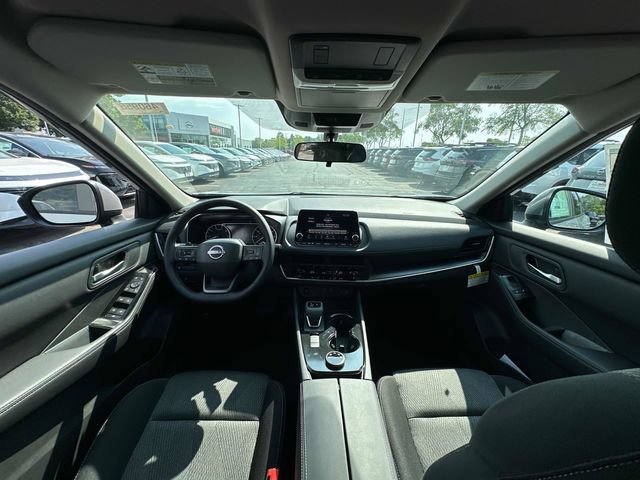 New 2026 Nissan Rogue SV AWD/4WD image 30