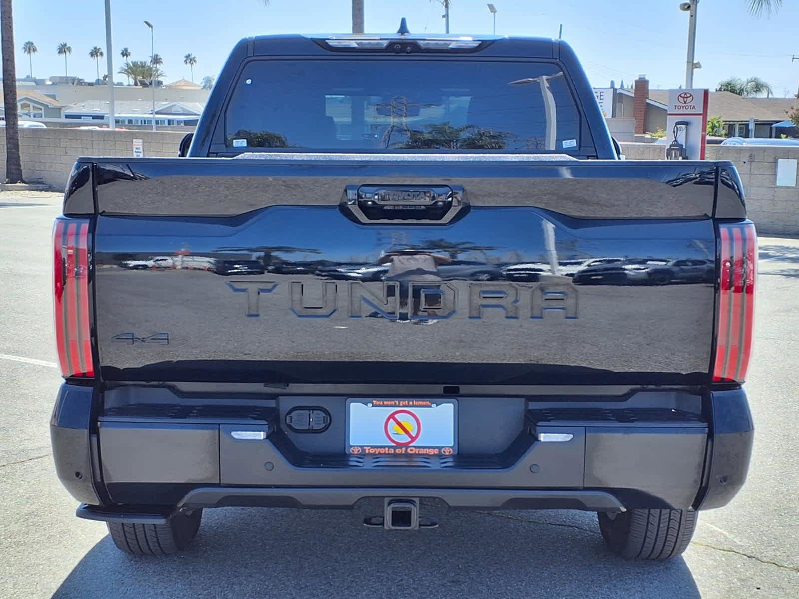 Used 2024 Toyota Tundra Platinum AWD/4WD image 6