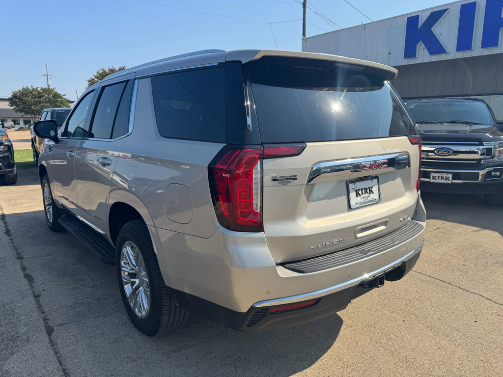 Used 2021 GMC Yukon SLT image 3