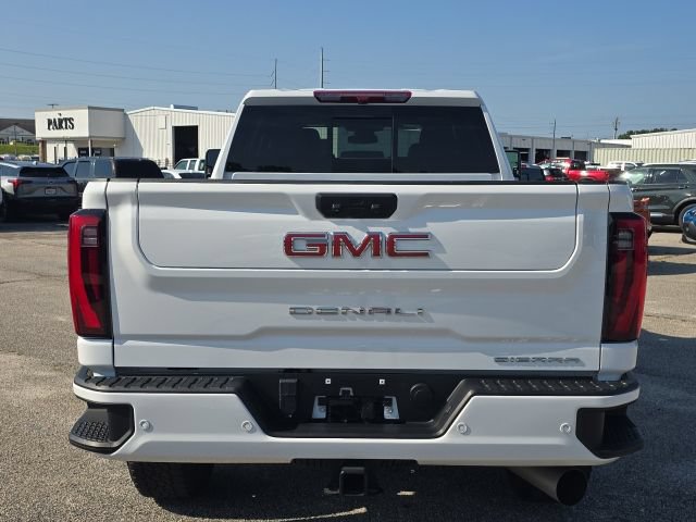Used 2025 GMC Sierra 2500 Denali AWD/4WD image 4