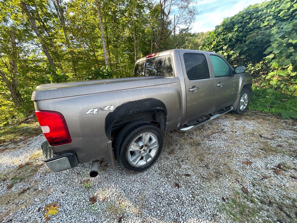Used 2012 Chevrolet Silverado 1500 LTZ w/ LTZ Plus Package AWD/4WD image 5