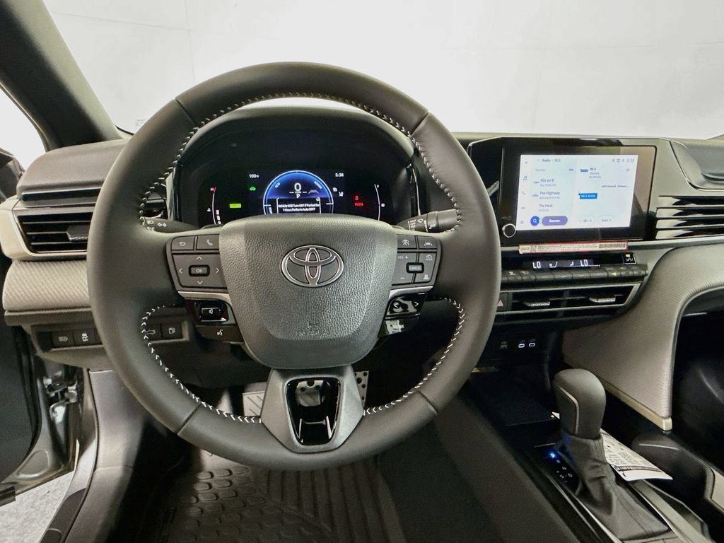 New 2026 Toyota Camry SE FWD image 11