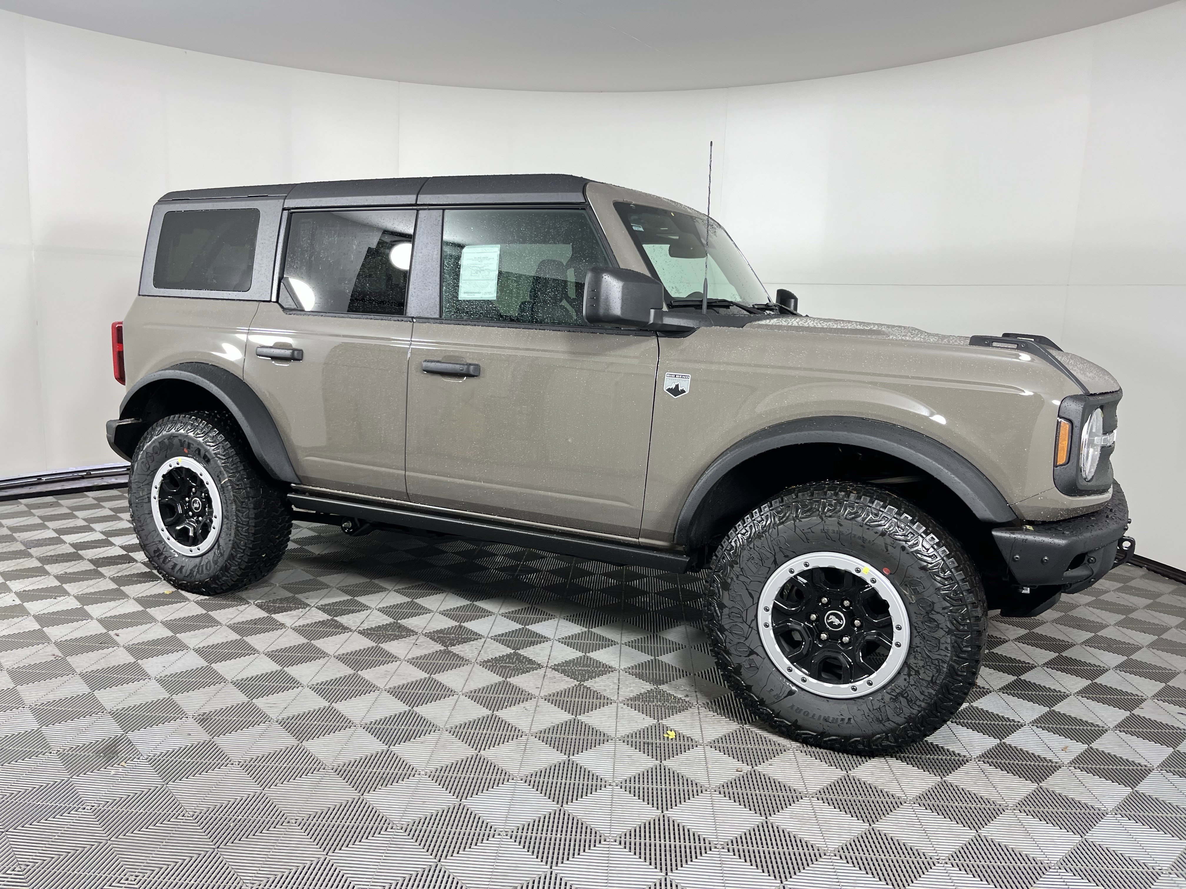 New 2025 Ford Bronco Big Bend w/ Black Diamond Package AWD/4WD image 7