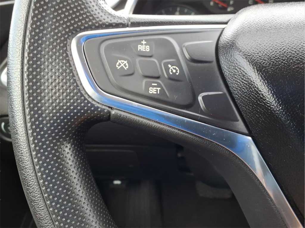 Used 2021 Chevrolet Malibu LT image 24