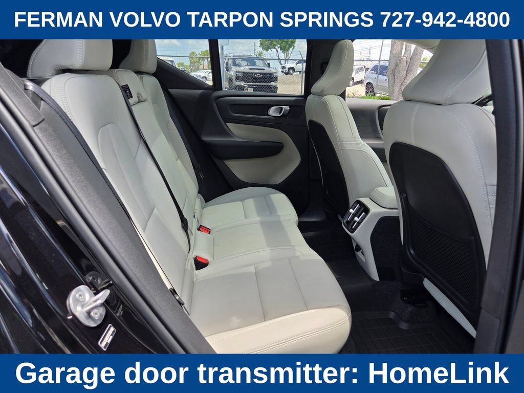 New 2026 Volvo XC40 B5 Plus w/ Protection Package Premier AWD/4WD image 20
