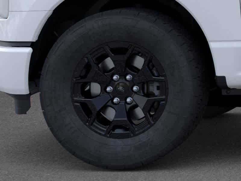 New 2025 Ford F150 Lightning XLT image 19