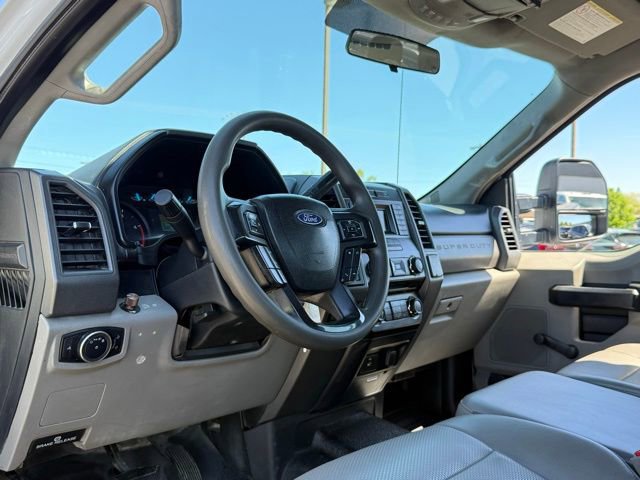 Used 2017 Ford F250 XL w/ FX4 Off-Road Package AWD/4WD image 9