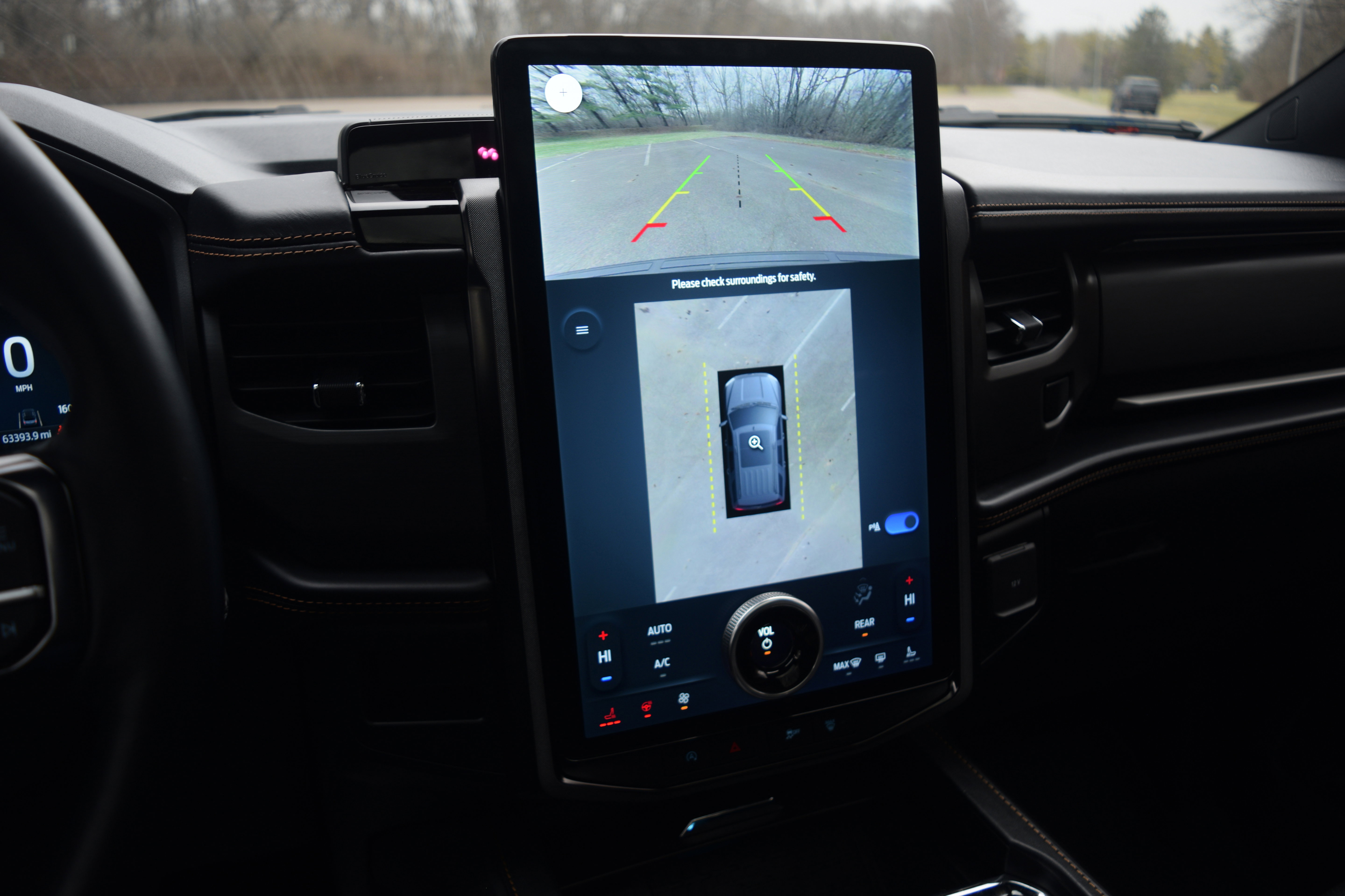 Used 2022 Ford Expedition Platinum image 10