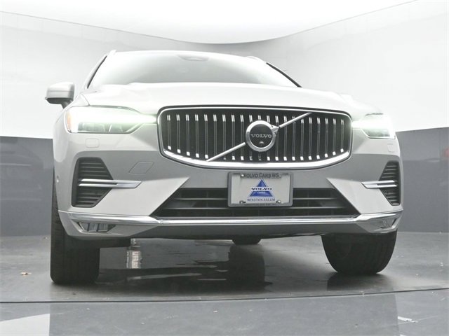 Used 2022 Volvo XC60 B5 Inscription w/ Advanced Package image 39