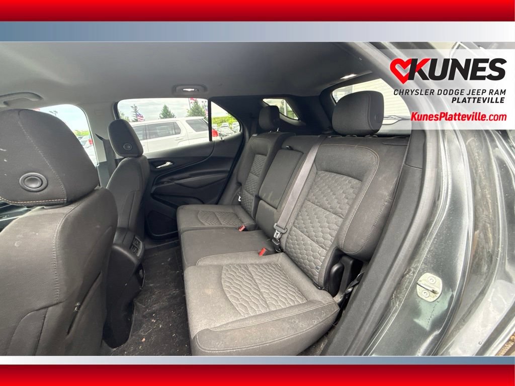 Used 2018 Chevrolet Equinox LT FWD image 12