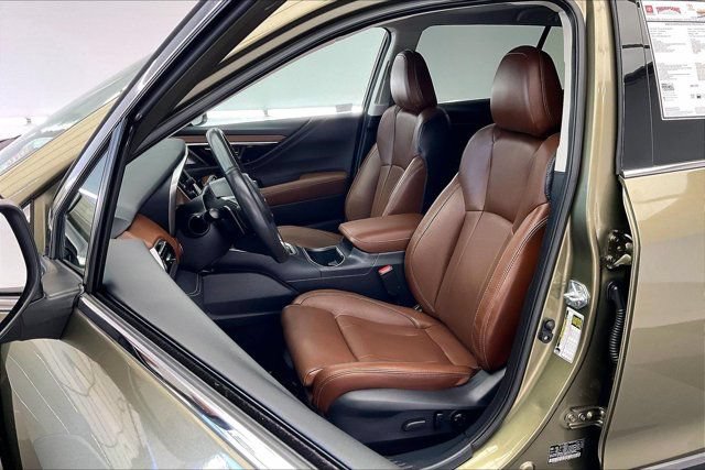 Used 2024 Subaru Outback Touring XT AWD/4WD image 18