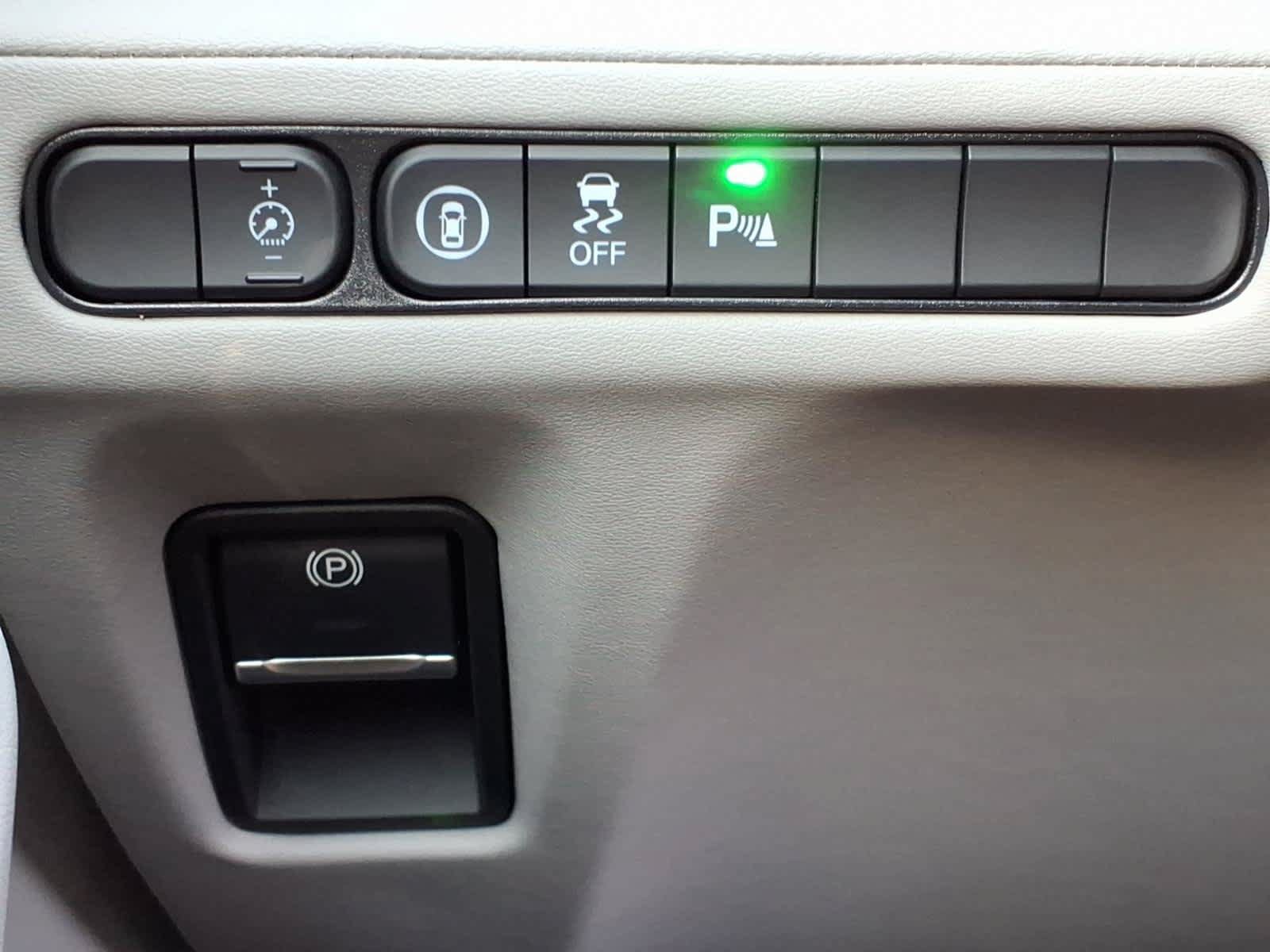 Certified 2026 Acura MDX w/ Technology Package AWD/4WD image 33