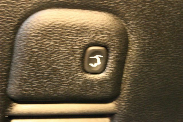 Used 2019 Jeep Grand Cherokee Trailhawk w/ Trailhawk Luxury Group image 18