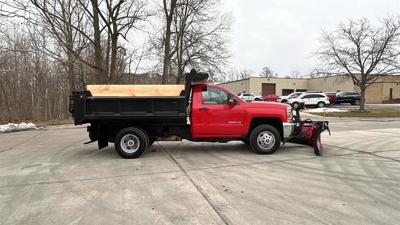 Used 2017 Chevrolet Silverado 3500 W/T w/ WT Convenience Package image 4