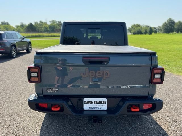 Certified 2024 Jeep Gladiator Mojave w/ Technology Group AWD/4WD image 5