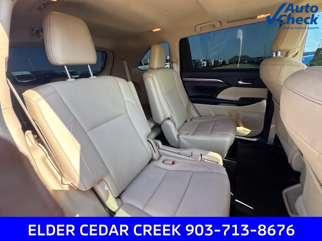 Used 2017 Toyota Highlander Limited FWD image 30