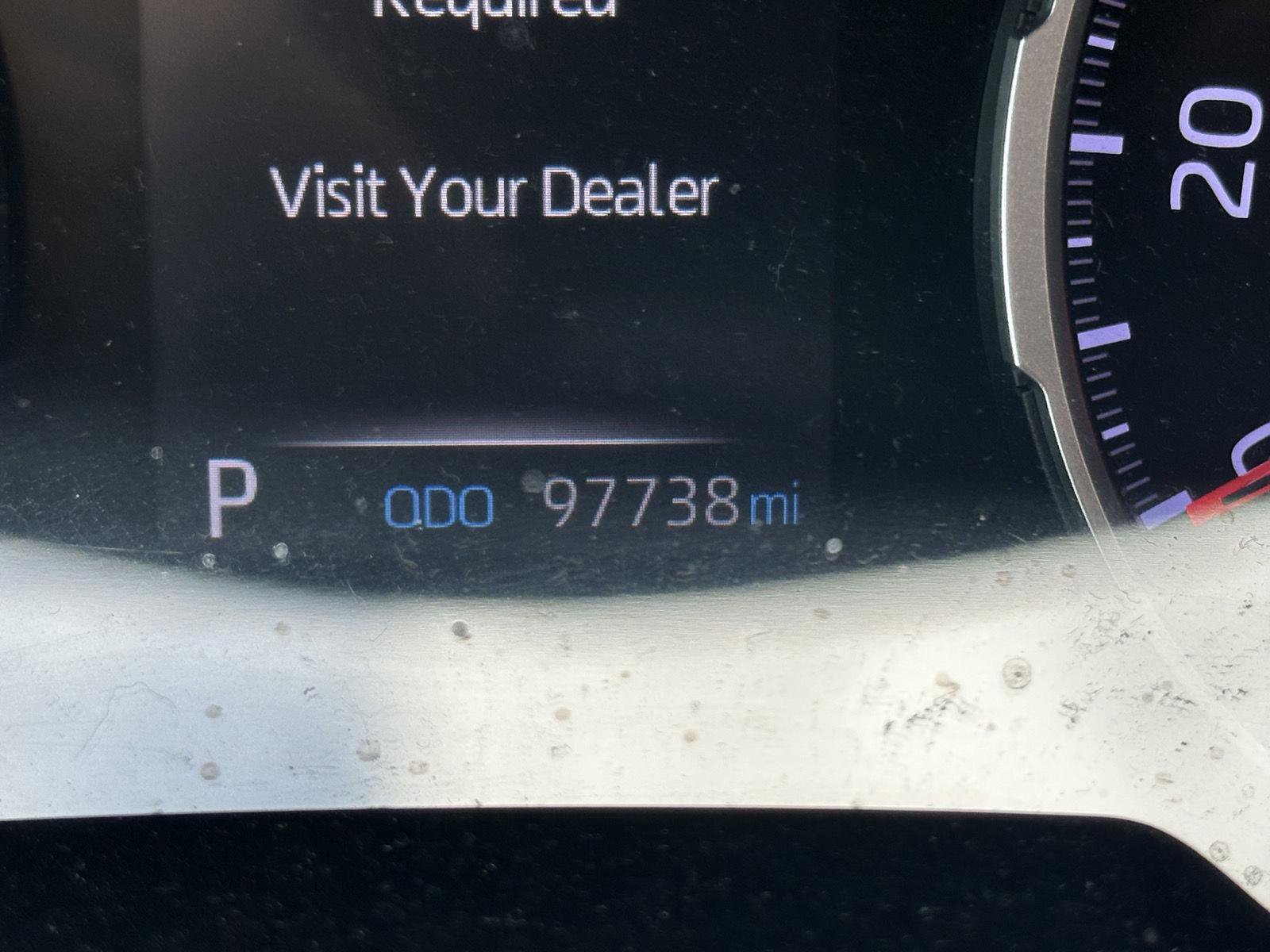 Used 2019 Toyota RAV4 LE FWD image 14