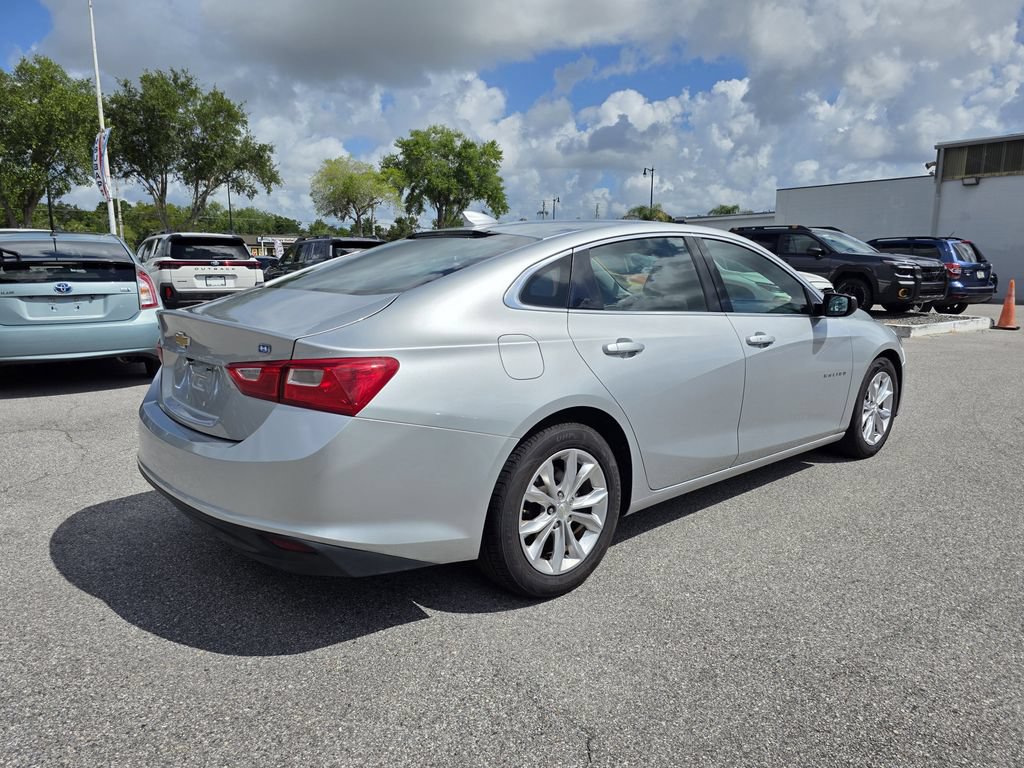 Used 2019 Chevrolet Malibu Hybrid FWD image 3
