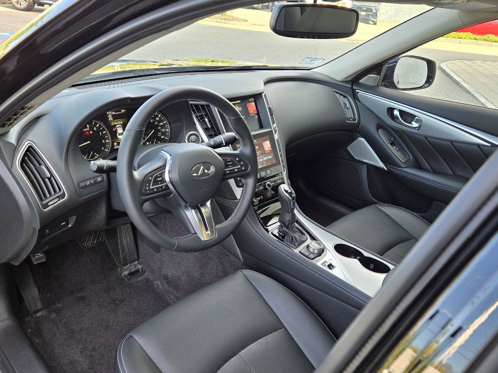 Certified 2023 INFINITI Q50 Luxe w/ Cargo Package AWD/4WD image 4