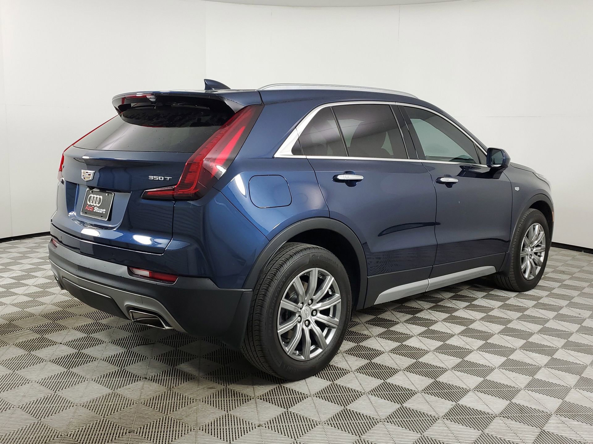 Used 2020 Cadillac XT4 Premium Luxury image 10