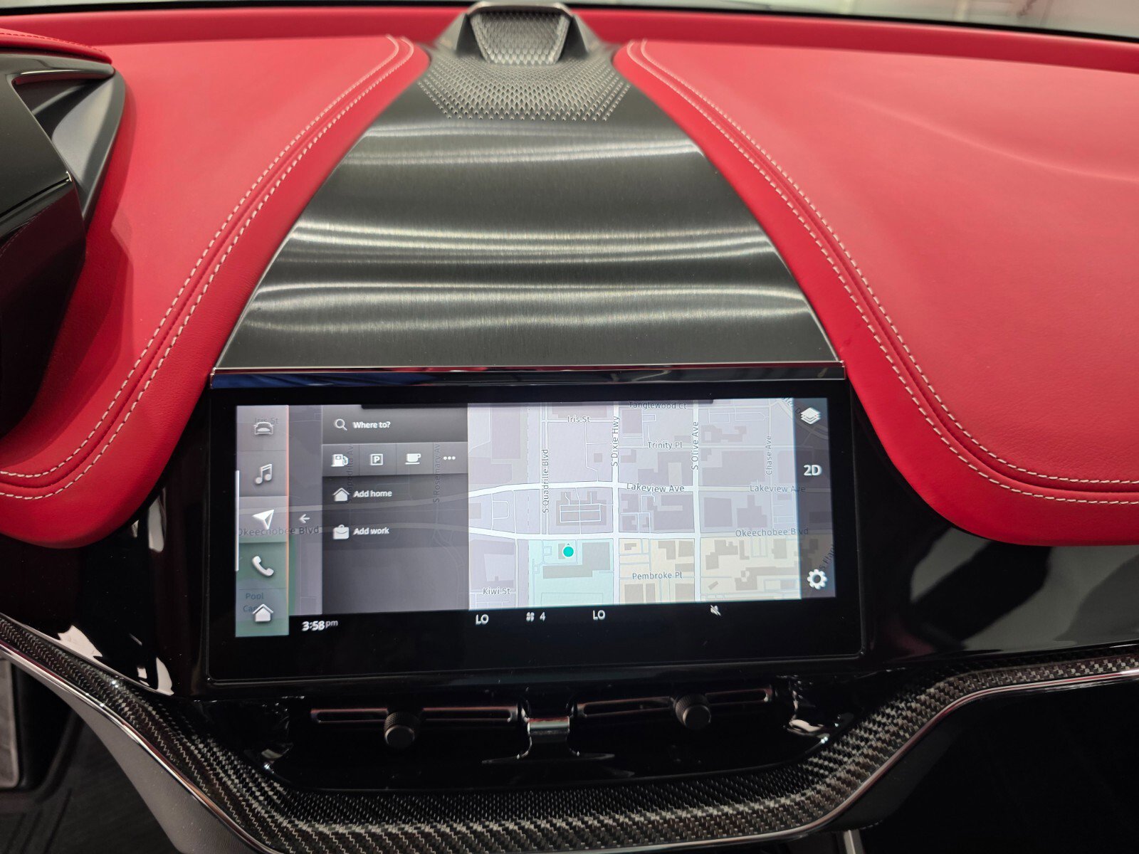 Used 2025 Aston Martin DBX 707 image 14