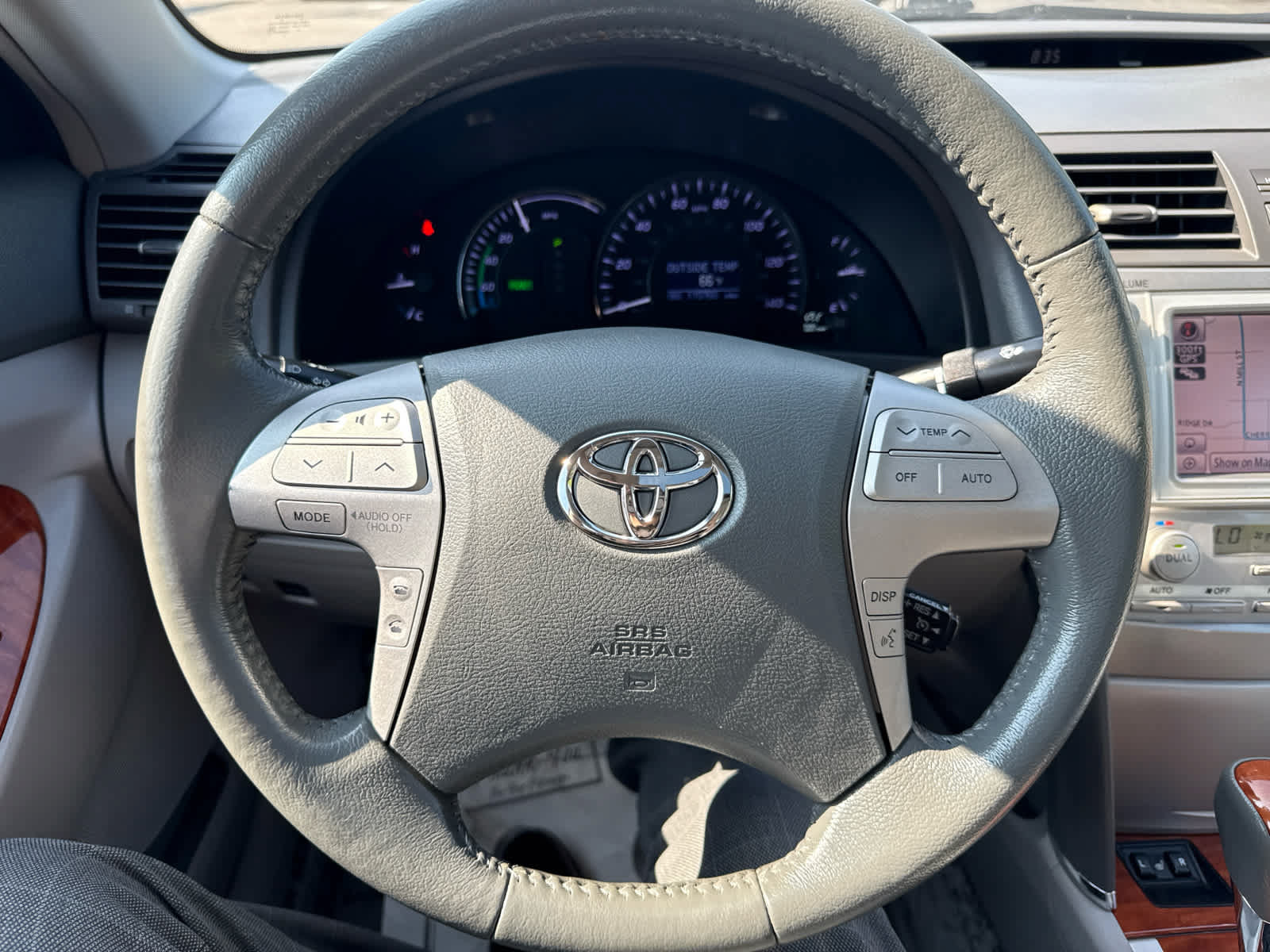 Used 2011 Toyota Camry Hybrid FWD image 19