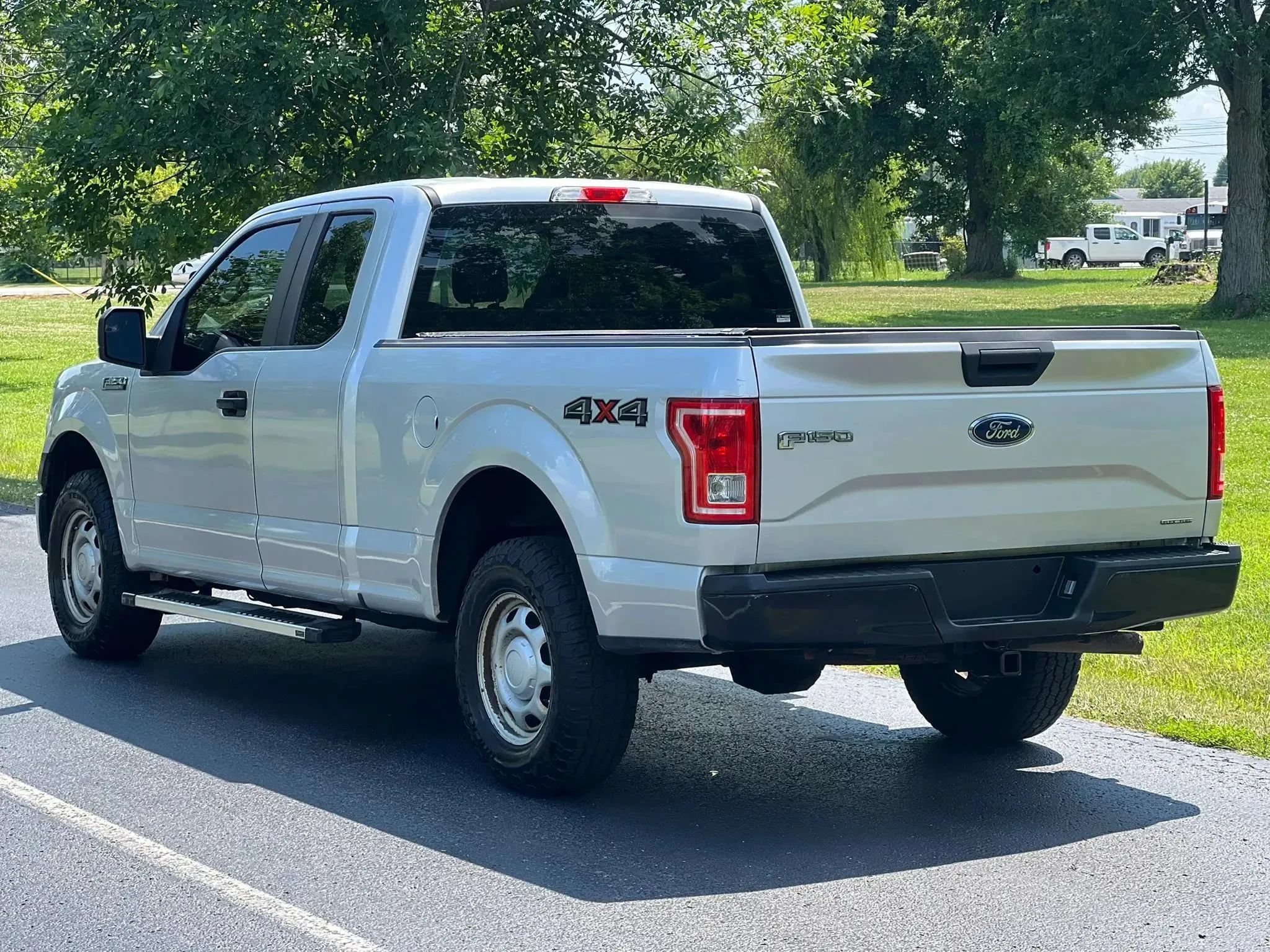 Used 2016 Ford F150 XL w/ Equipment Group 101A Mid AWD/4WD image 7