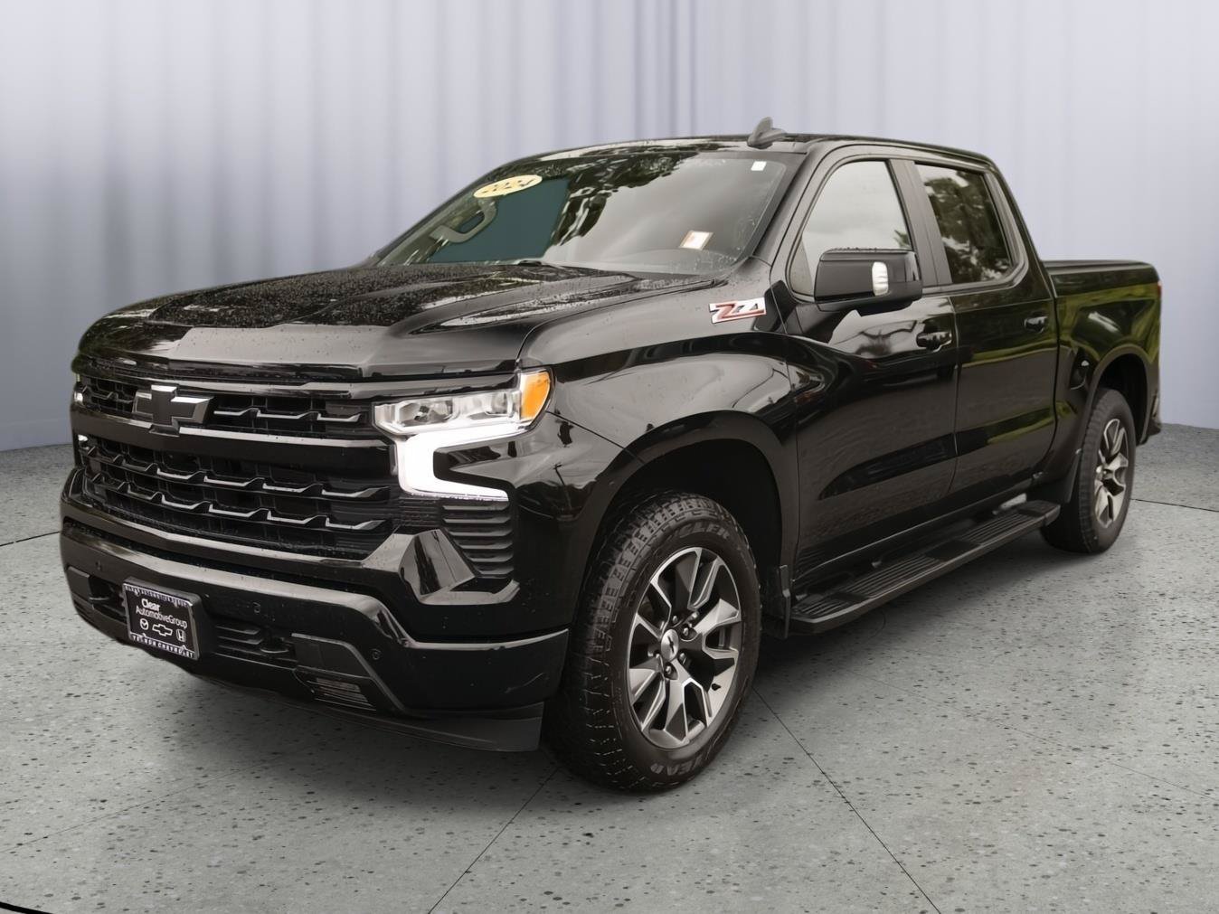 Used 2024 Chevrolet Silverado 1500 RST w/ Convenience Package II AWD/4WD image 18