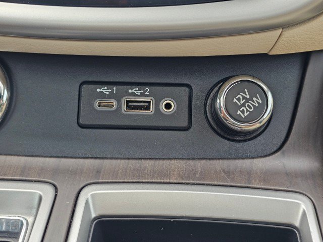 Certified 2023 Nissan Murano Platinum w/ Cargo Package AWD/4WD image 38