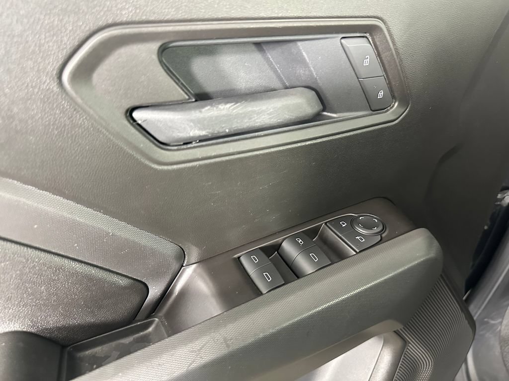 Used 2026 Chevrolet Colorado Trail Boss AWD/4WD image 25