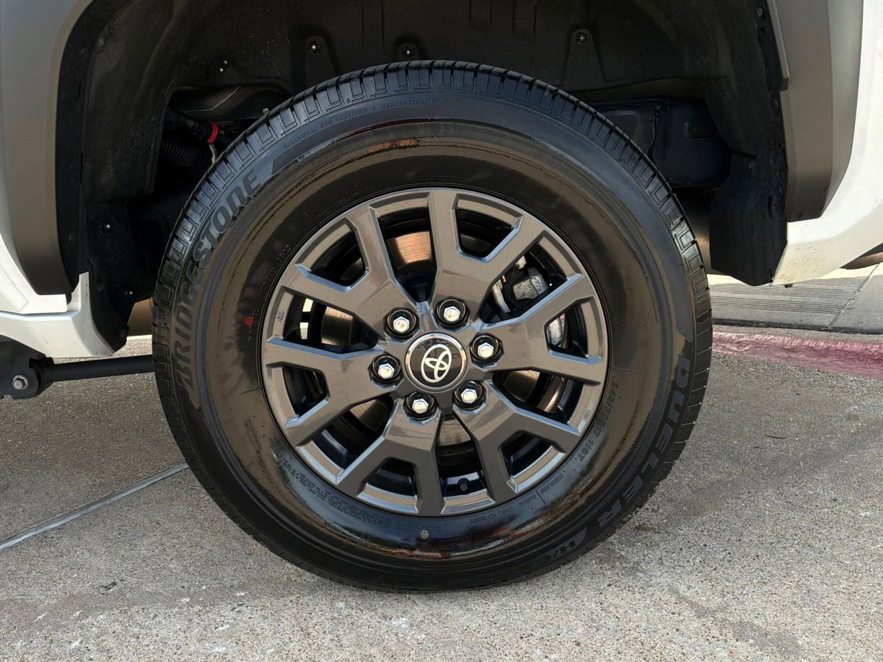 Used 2025 Toyota 4Runner SR5 RWD image 9
