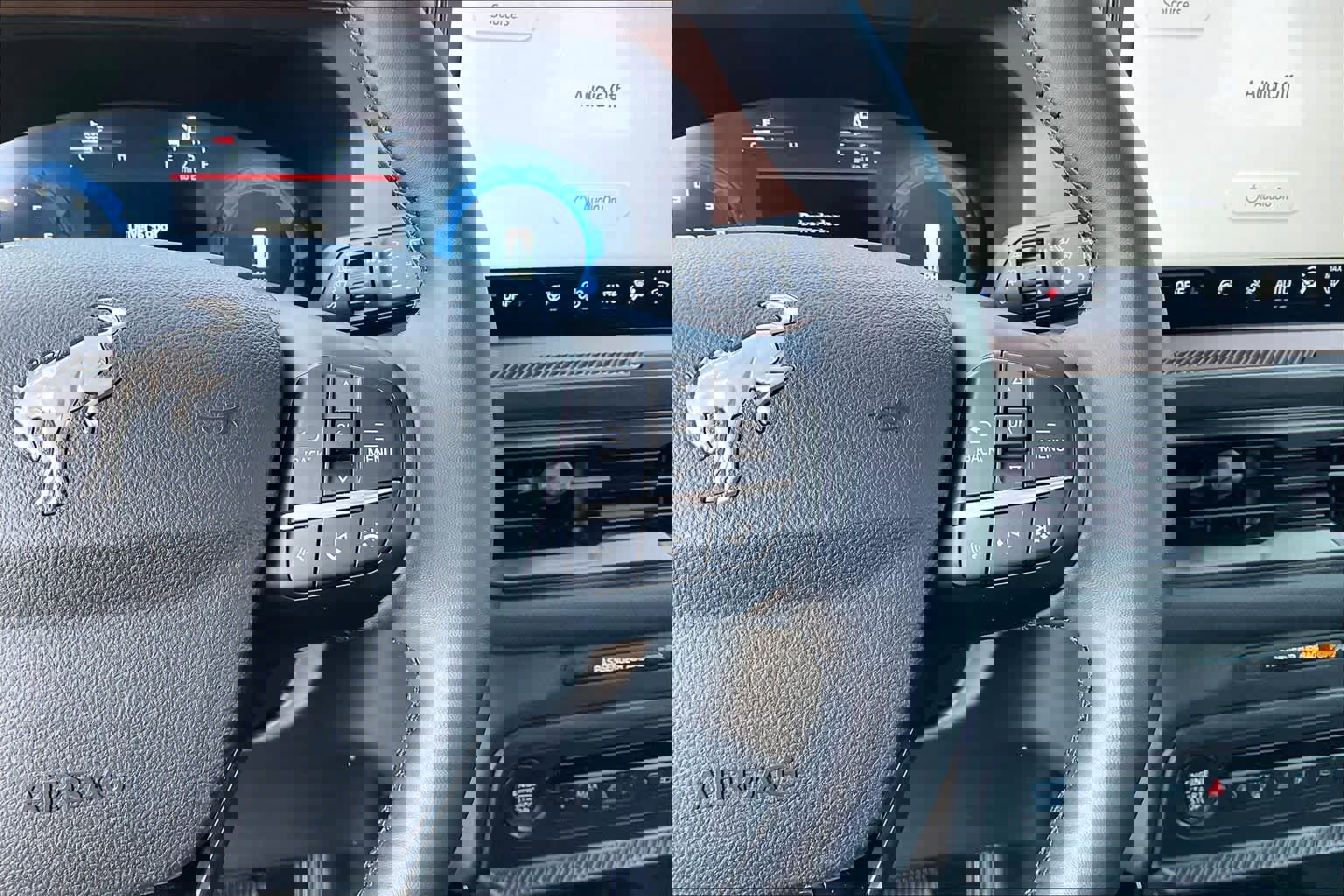 Used 2025 Ford Bronco Sport Outer Banks w/ Sasquatch Outer Banks Package image 23