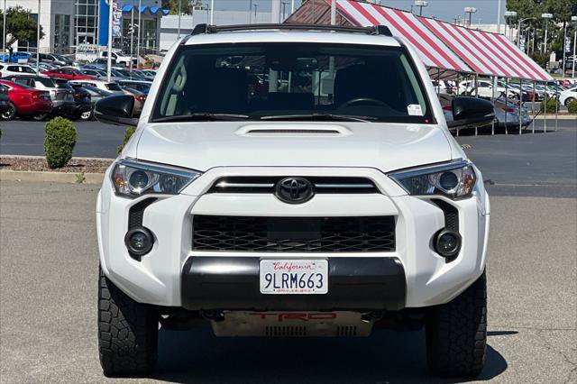Certified 2021 Toyota 4Runner Venture w/ Moonroof Package AWD/4WD image 10