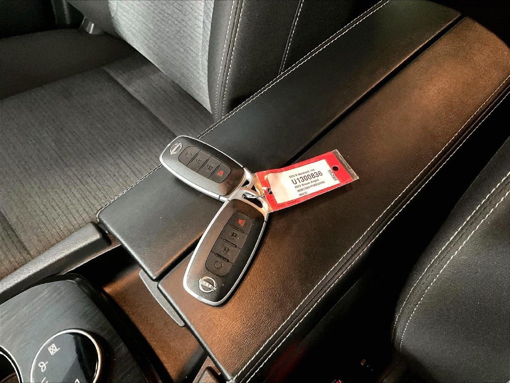 Certified 2023 Nissan Rogue SV AWD/4WD image 29