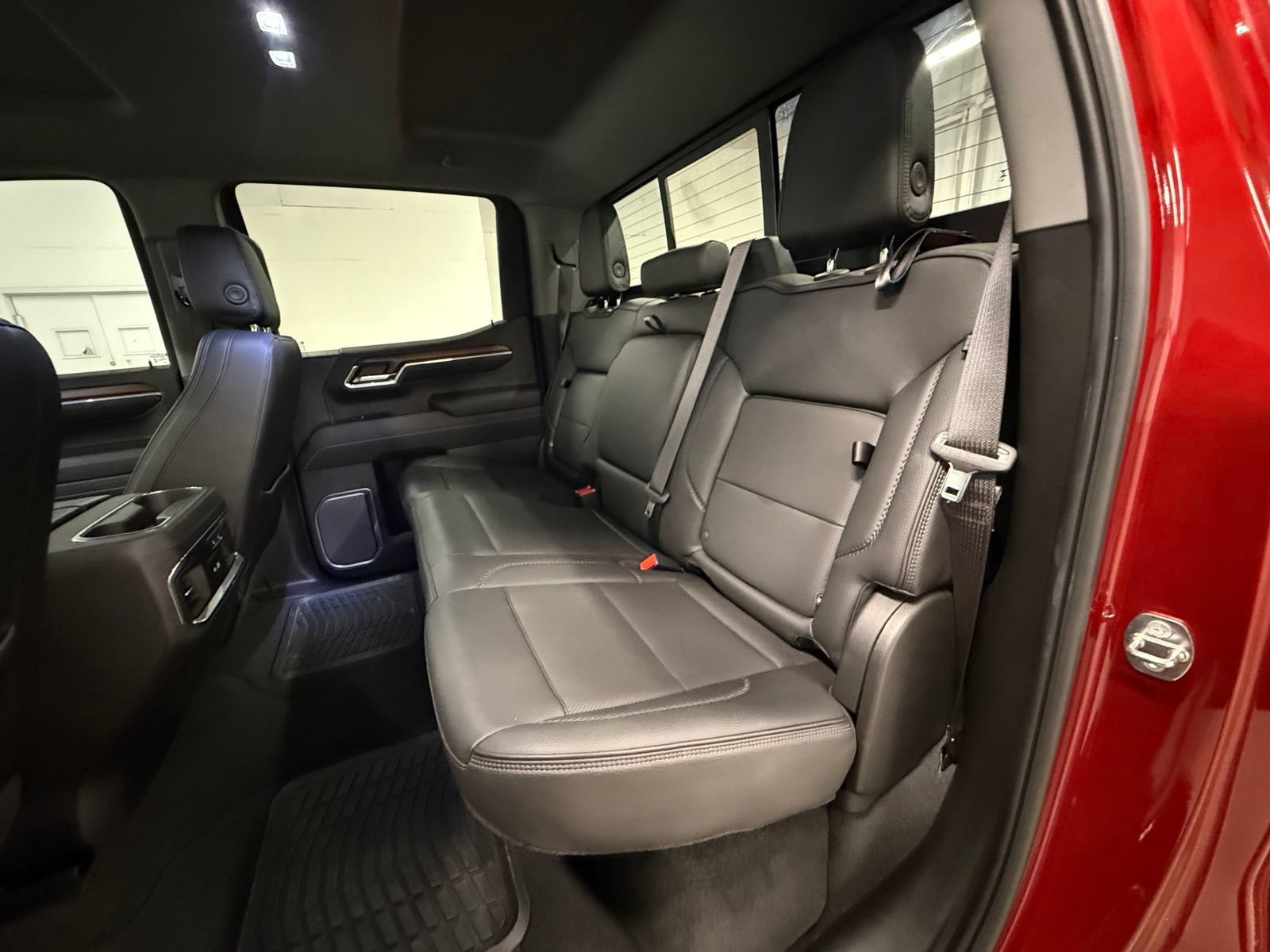 Used 2024 GMC Sierra 1500 Denali w/ Denali Reserve Package AWD/4WD image 24