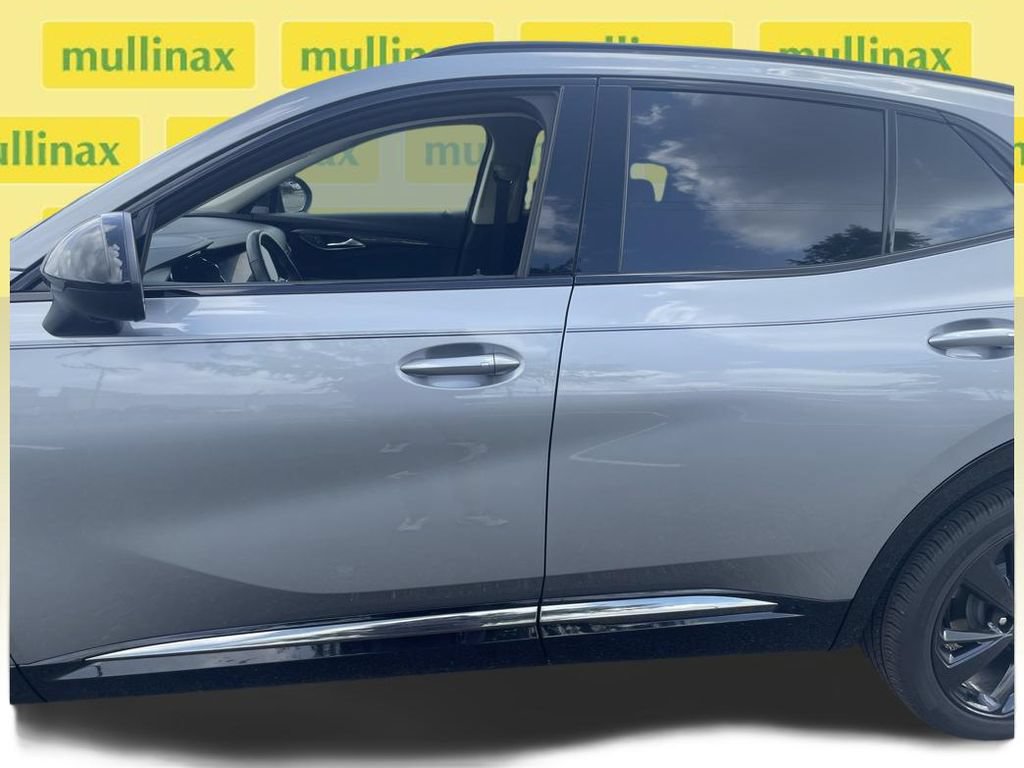Used 2023 Buick Envision Essence w/ Technology Package I AWD/4WD image 6