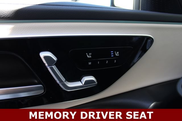 New 2026 Mercedes-Benz E 450 4MATIC Sedan image 3