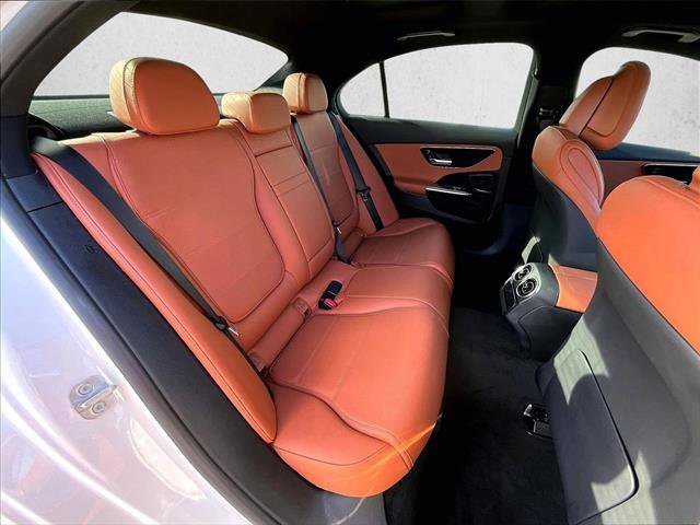 Used 2025 Mercedes-Benz C 300 Sedan image 29
