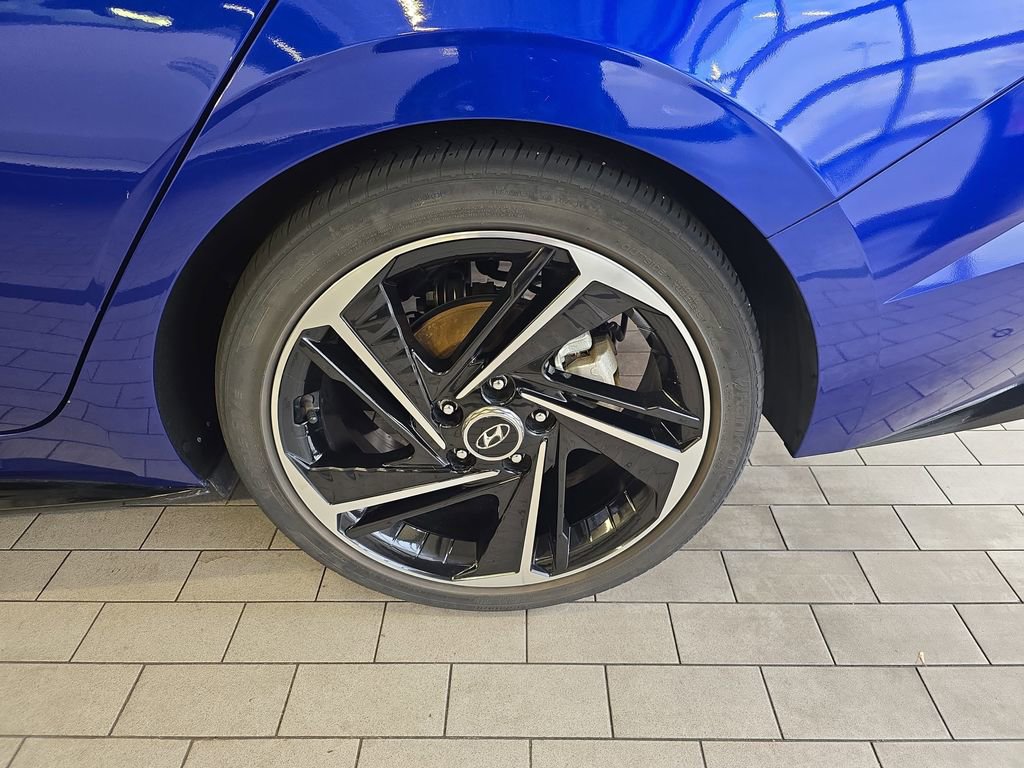 Used 2023 Hyundai Elantra N Line image 34