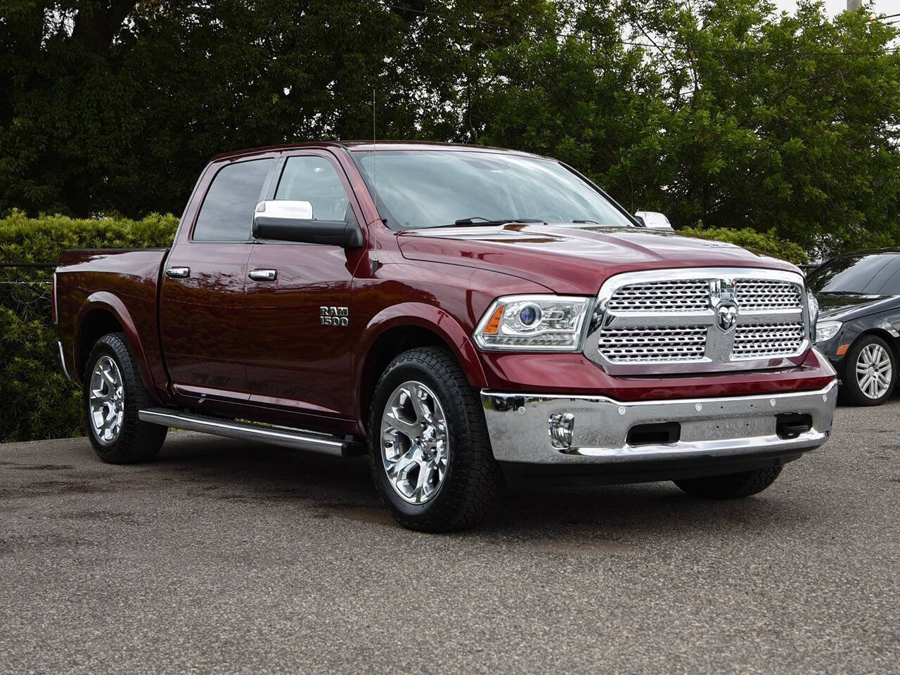 Used 2016 RAM 1500 Laramie w/ Convenience Group AWD/4WD image 5