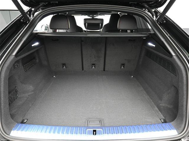 New 2026 Audi Q8 Prestige image 12