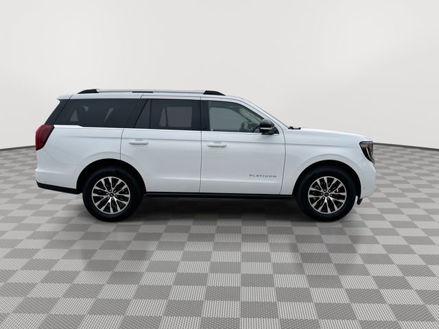 Used 2025 Ford Expedition Platinum image 10