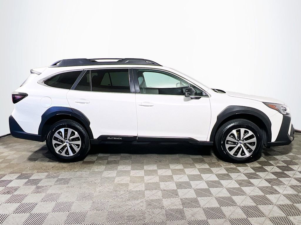 Certified 2023 Subaru Outback Premium AWD/4WD image 8