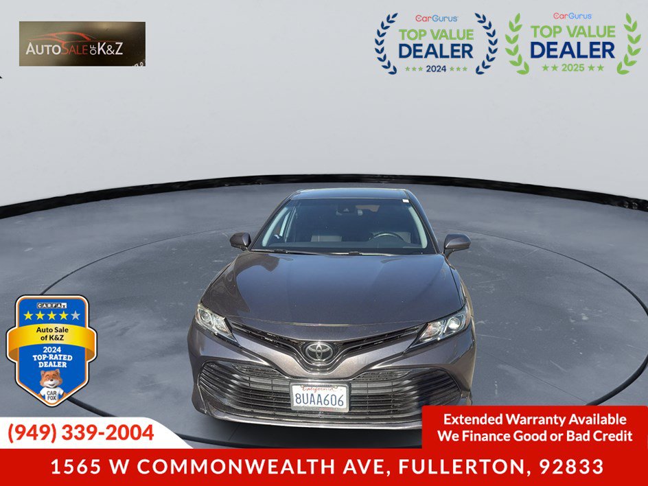 Used 2020 Toyota Camry LE FWD image 3