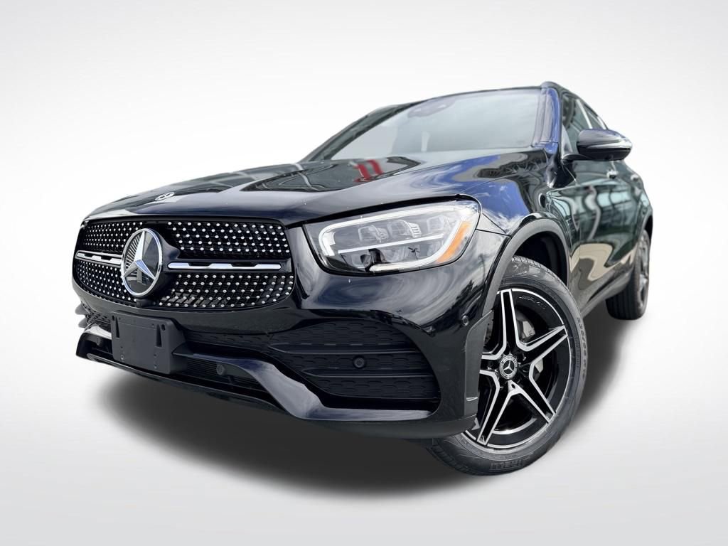 Used 2022 Mercedes-Benz GLC 300 4MATIC image 2