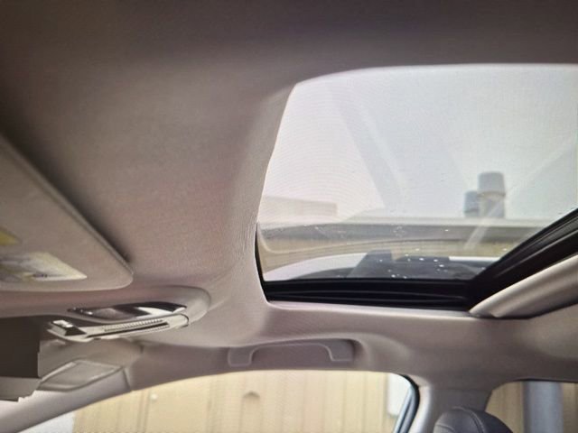 Used 2024 Subaru Outback Touring XT image 23