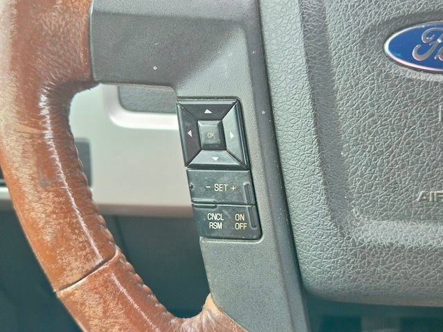 Used 2013 Ford F150 King Ranch w/ King Ranch Luxury Pkg AWD/4WD image 17